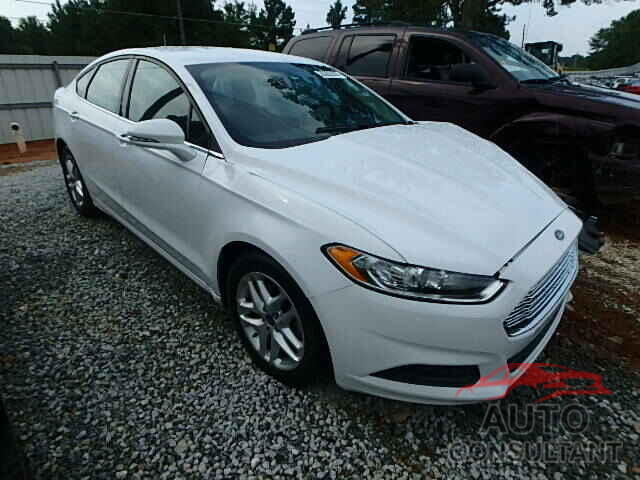 FORD FUSION 2015 - 1FA6P0H77F5119852