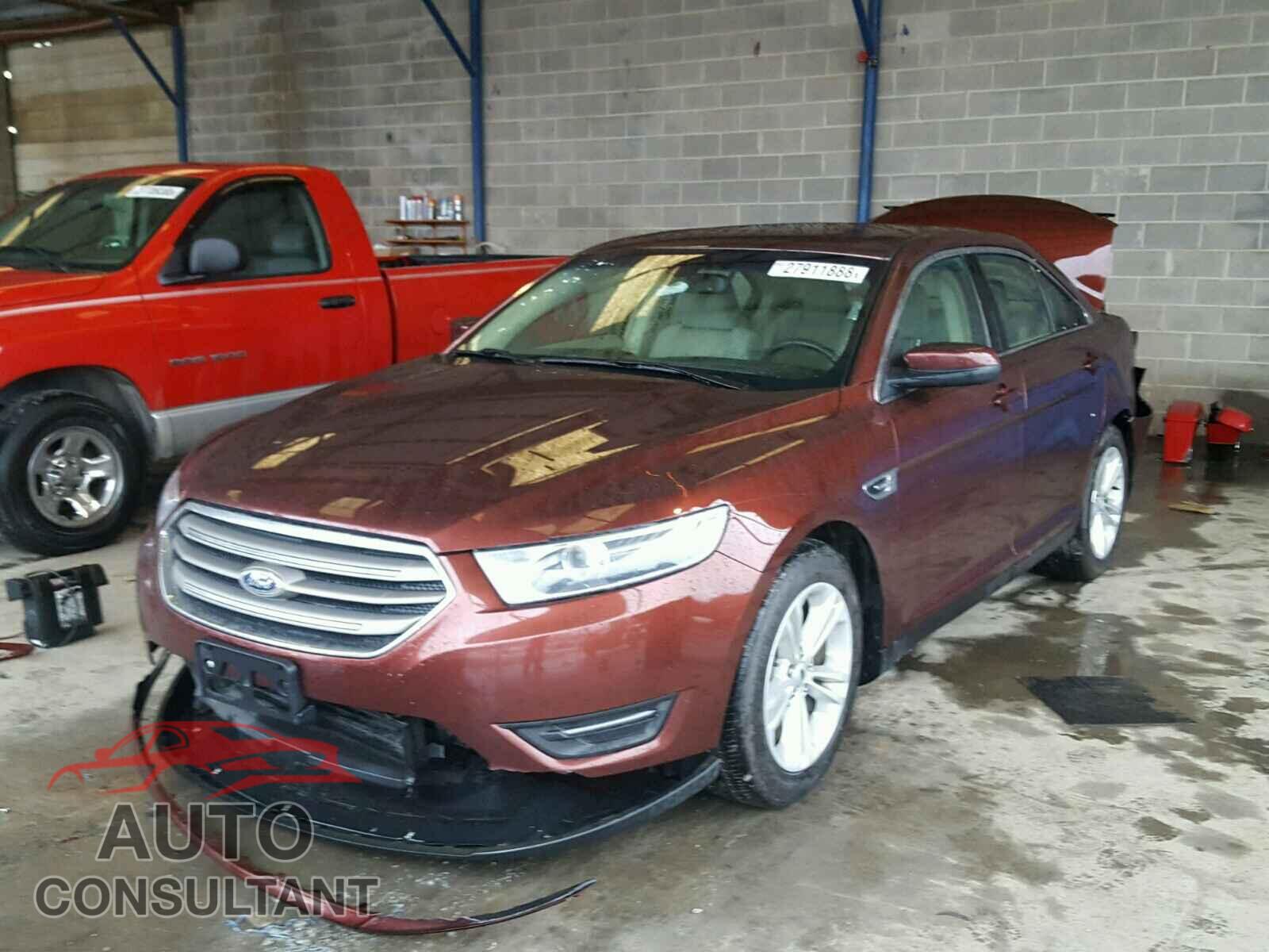 FORD TAURUS 2015 - 1FAHP2H80FG159644