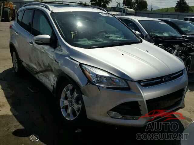 FORD ESCAPE 2015 - 1FMCU0J92FUC27024