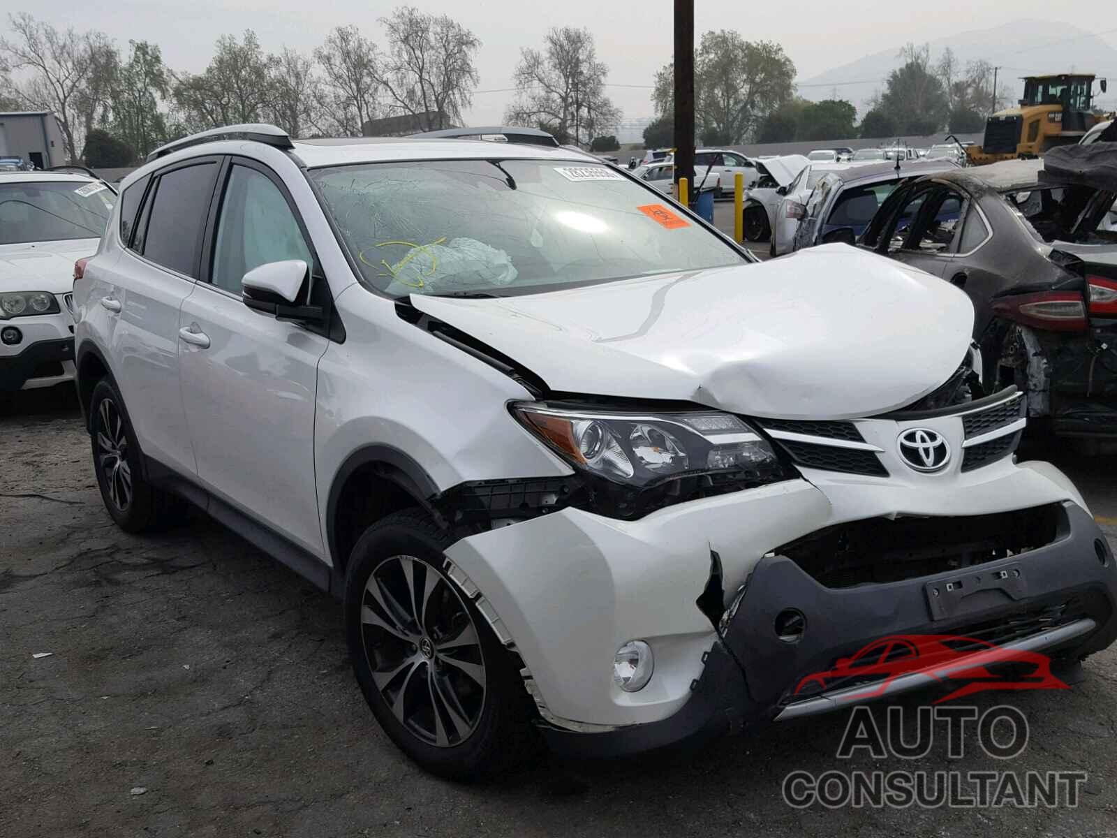 TOYOTA RAV4 2015 - 2T3YFREV6FW181684