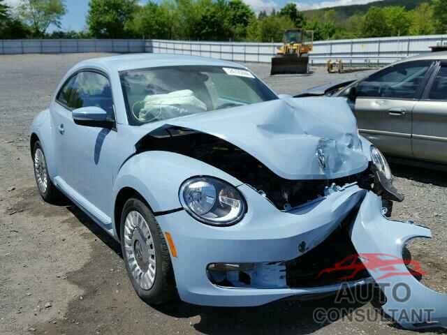 VOLKSWAGEN BEETLE 2015 - 3VWJ17AT7FM634668