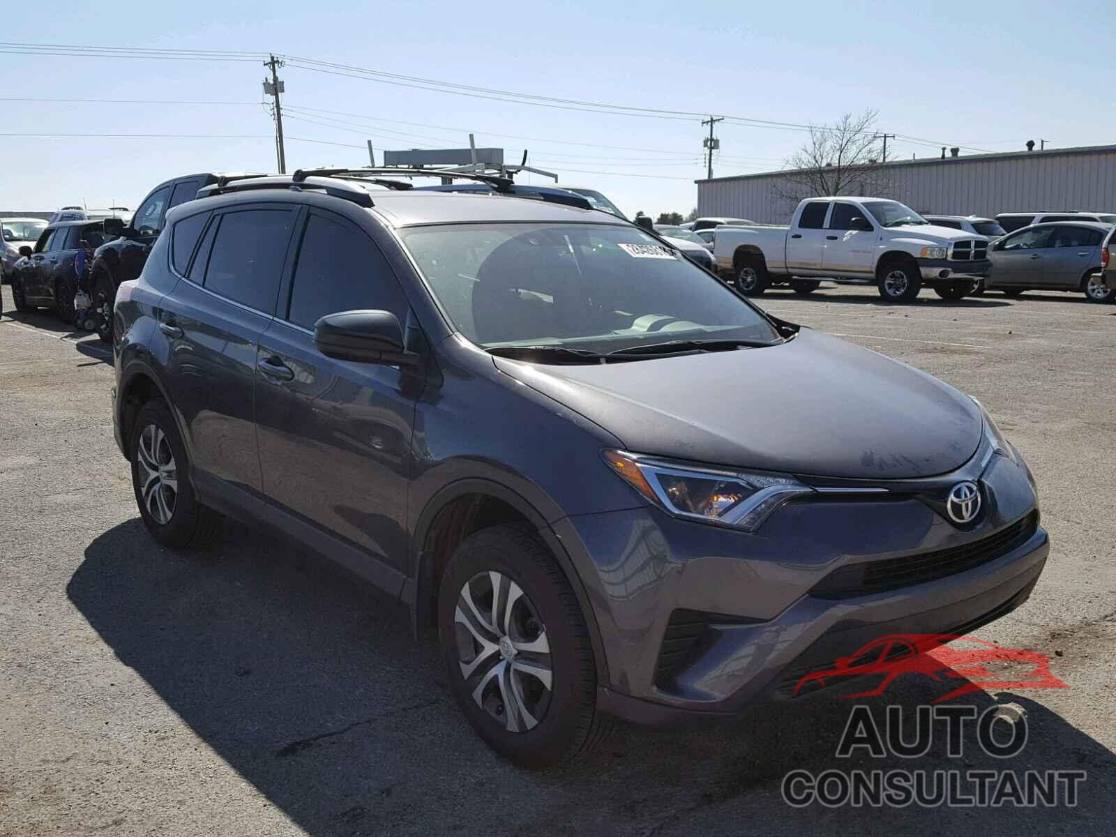 TOYOTA RAV4 2016 - JTMZFREV7GJ077211