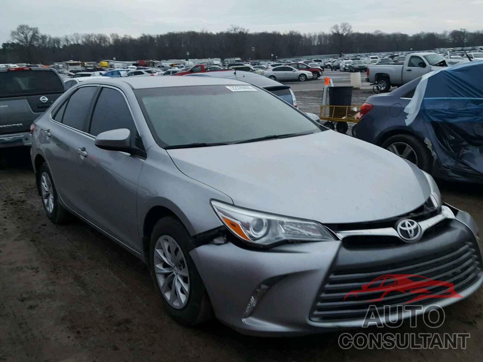 TOYOTA CAMRY 2015 - 4T4BF1FK3FR477983