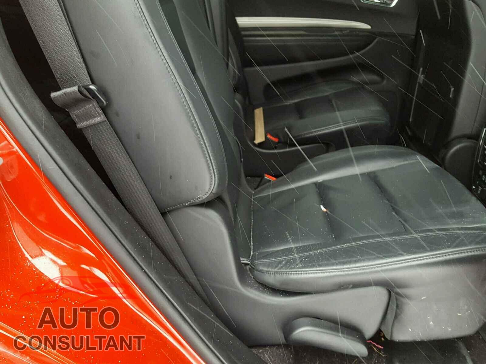 DODGE DURANGO 2015 - 1C4RDJDG2FC188536