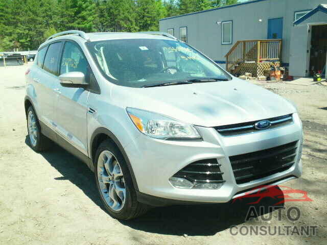 FORD ESCAPE 2015 - 1FMCU9JXXFUC06148