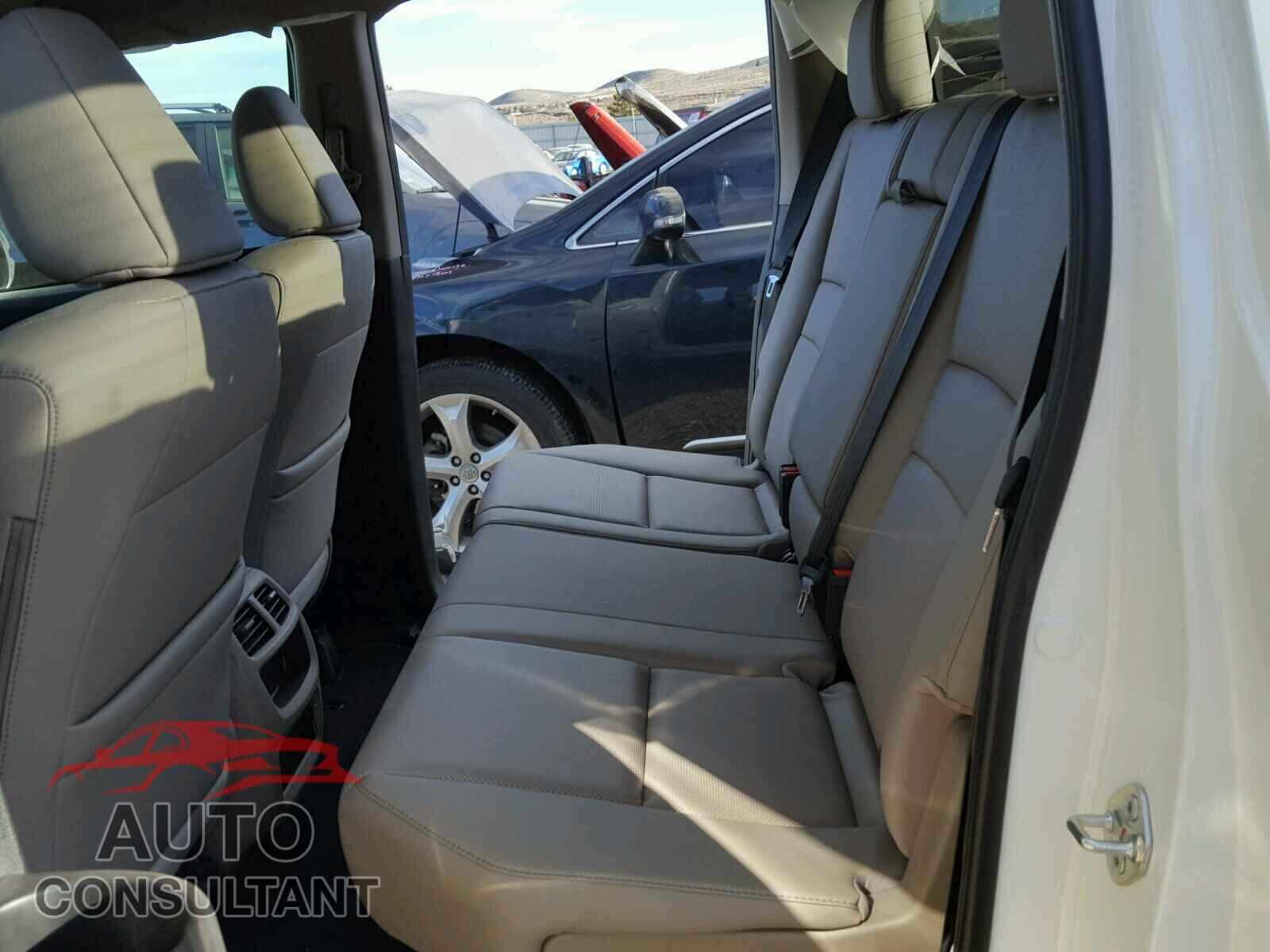 HONDA RIDGELINE 2018 - 5FPYK3F62JB007780