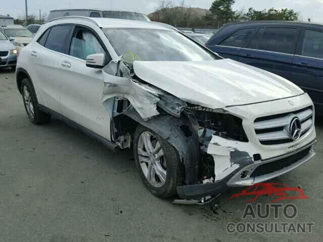 MERCEDES-BENZ GLK250 2016 - WDCTG4GB1GJ220141