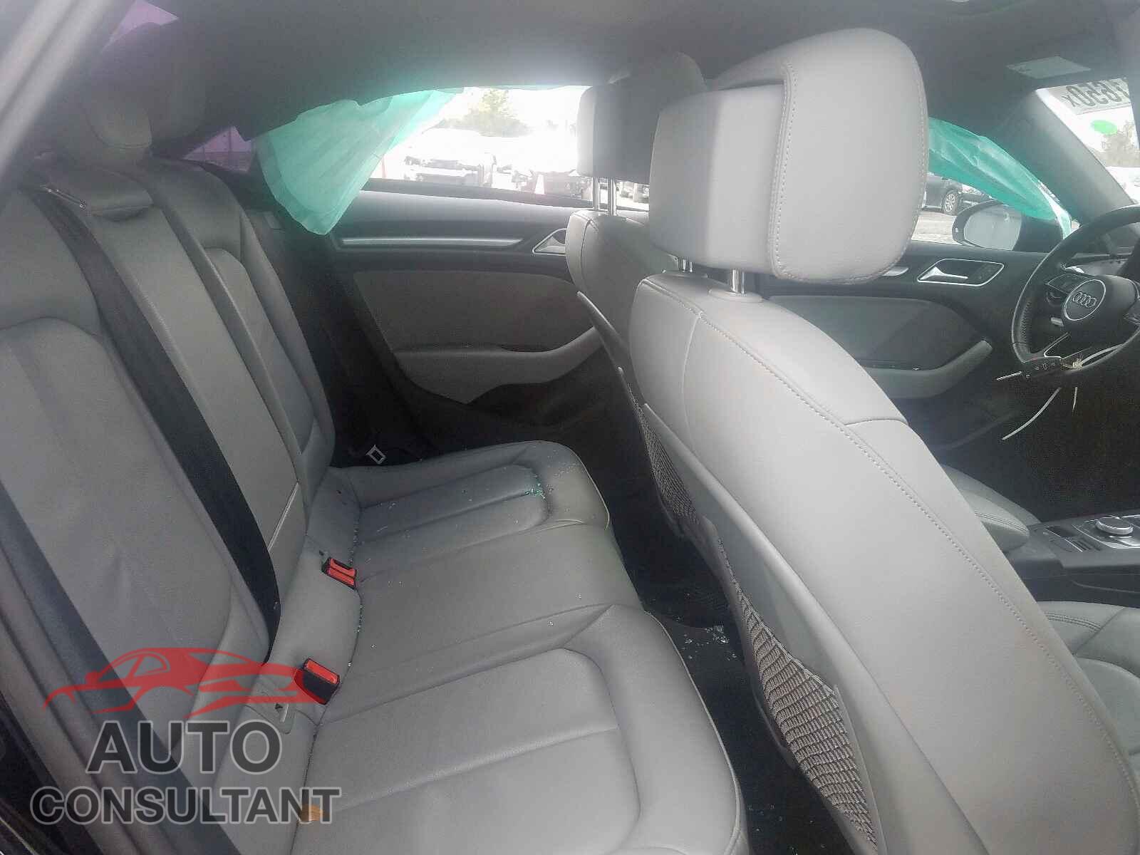 AUDI A3 2017 - WAUAUGFF1H1055914