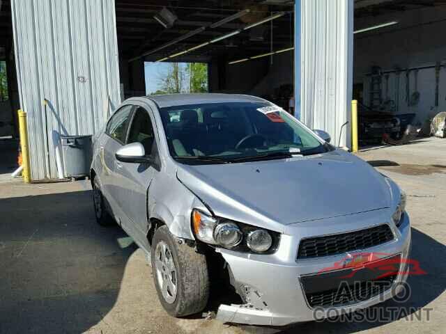 CHEVROLET SONIC 2015 - 1G1JA5SH3F4138899