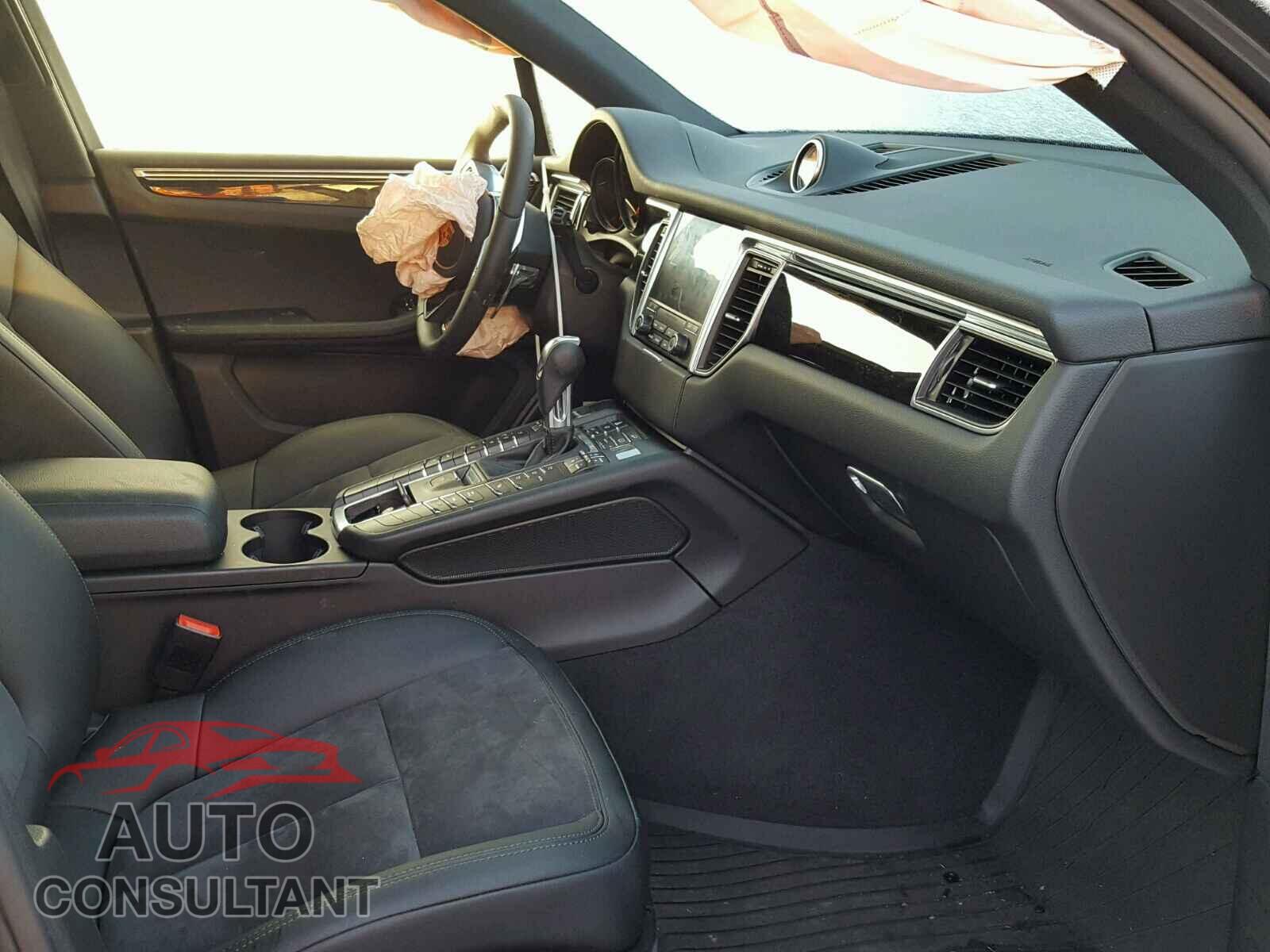 PORSCHE MACAN 2017 - WP1AA2A51HLB81884