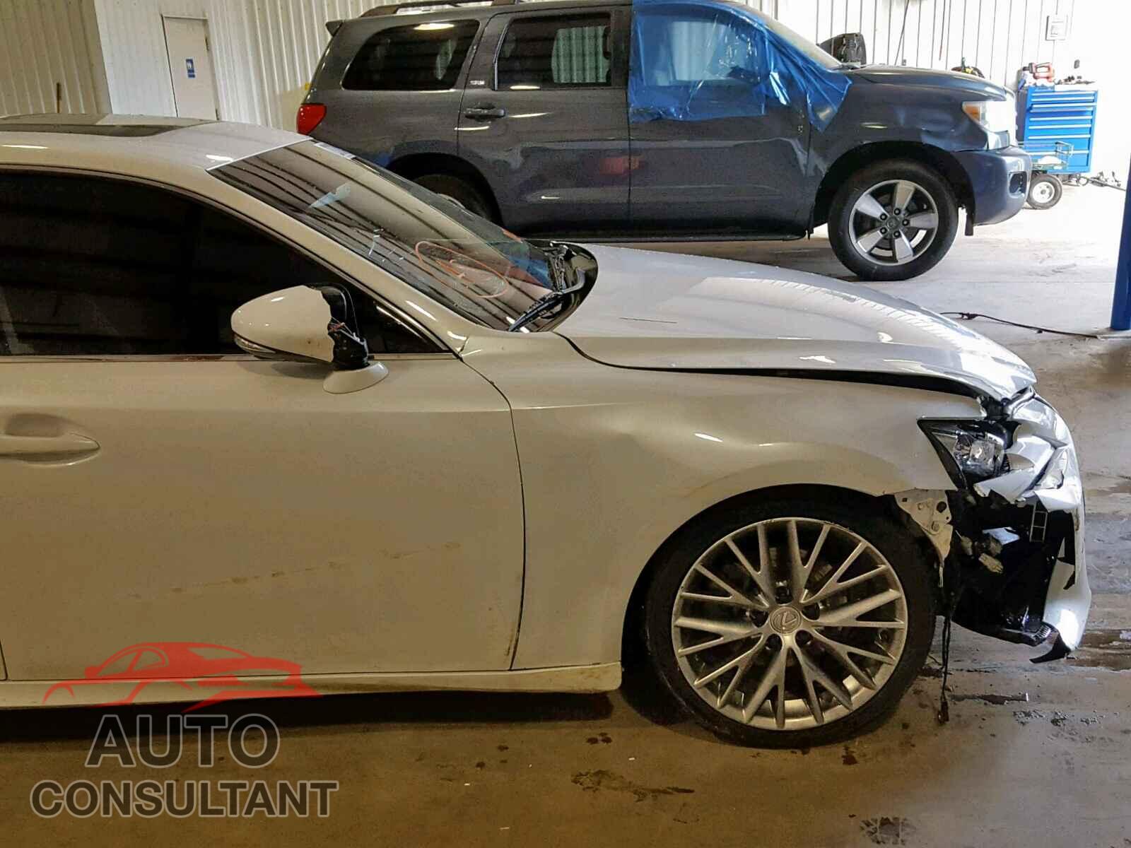 LEXUS IS 250 2014 - JTHBF1D23E5010054