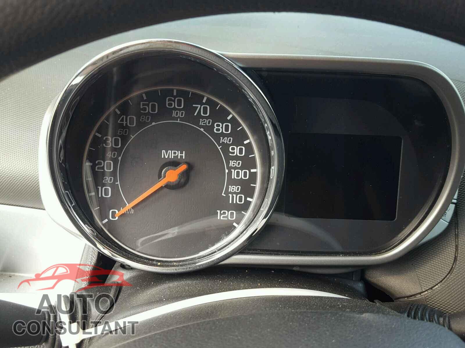 CHEVROLET SPARK 2015 - KL8CD6S94FC731921