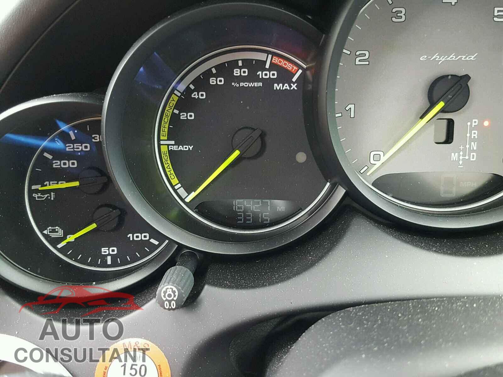 PORSCHE CAYENNE 2017 - WP1AE2A26HLA71360