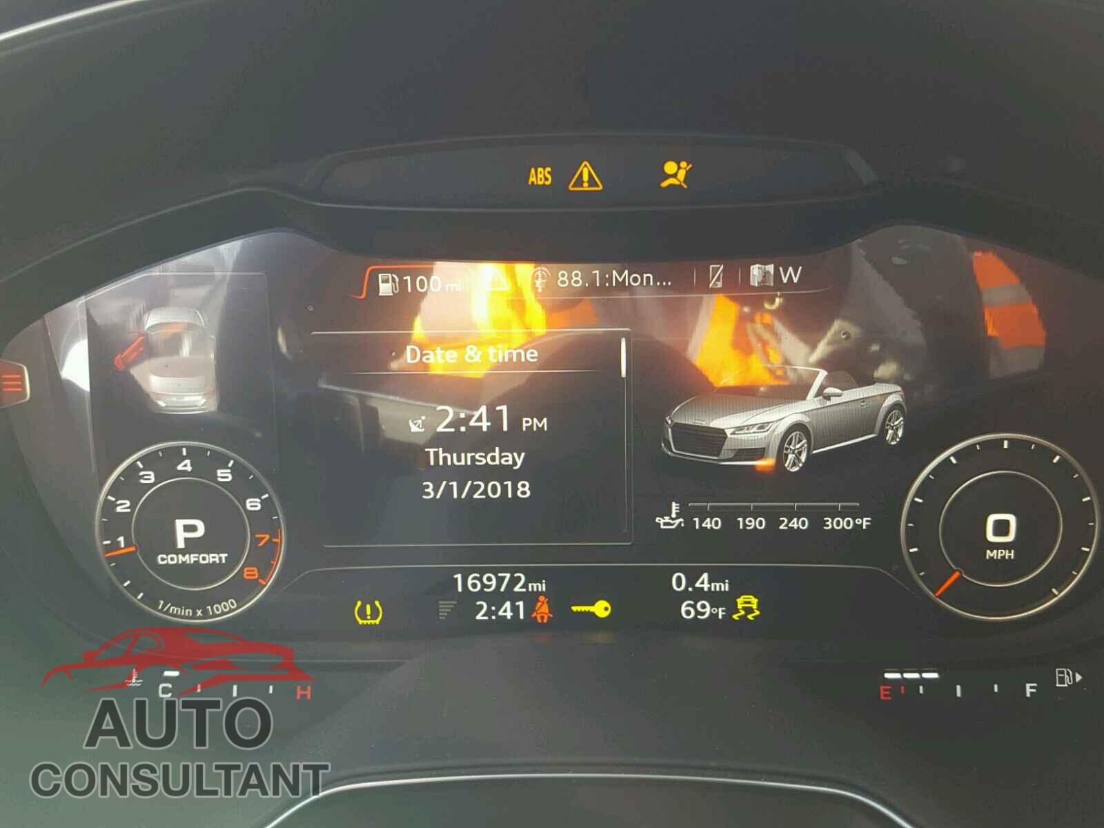 AUDI TT 2017 - TRUT5CFV5H1006066