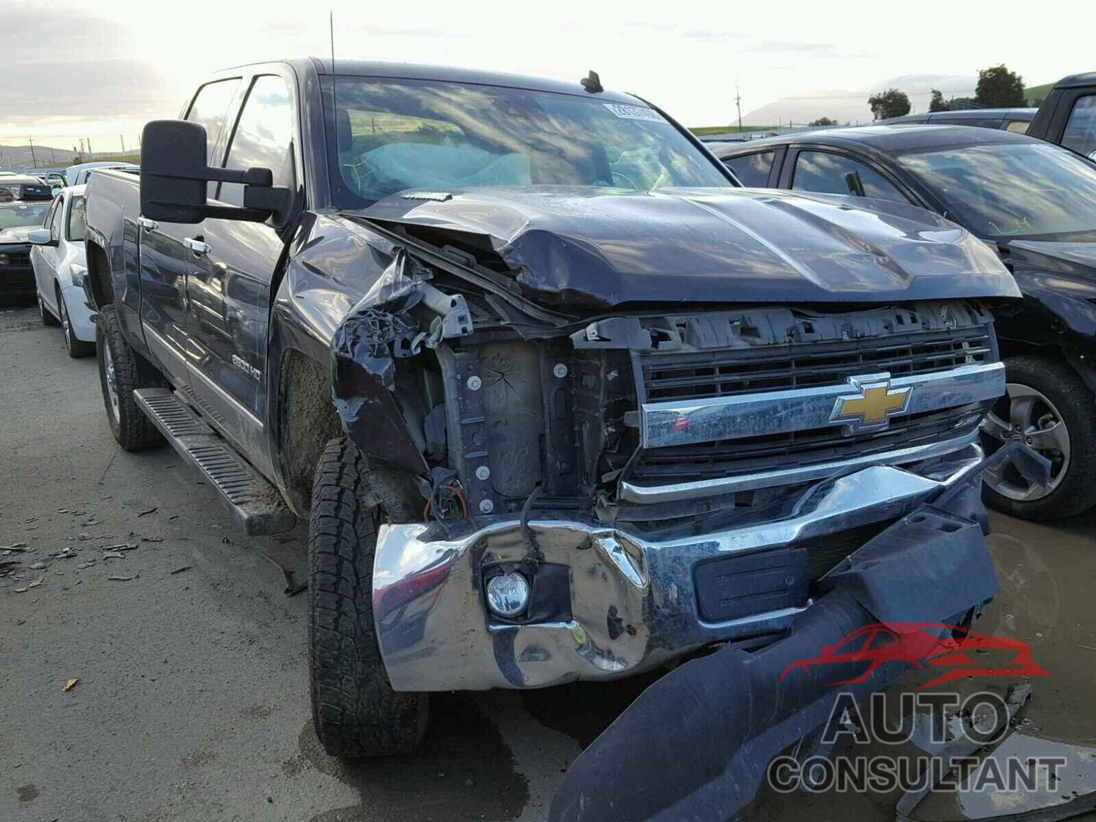 CHEVROLET SILVERADO 2015 - 1GC1KWE86FF105454