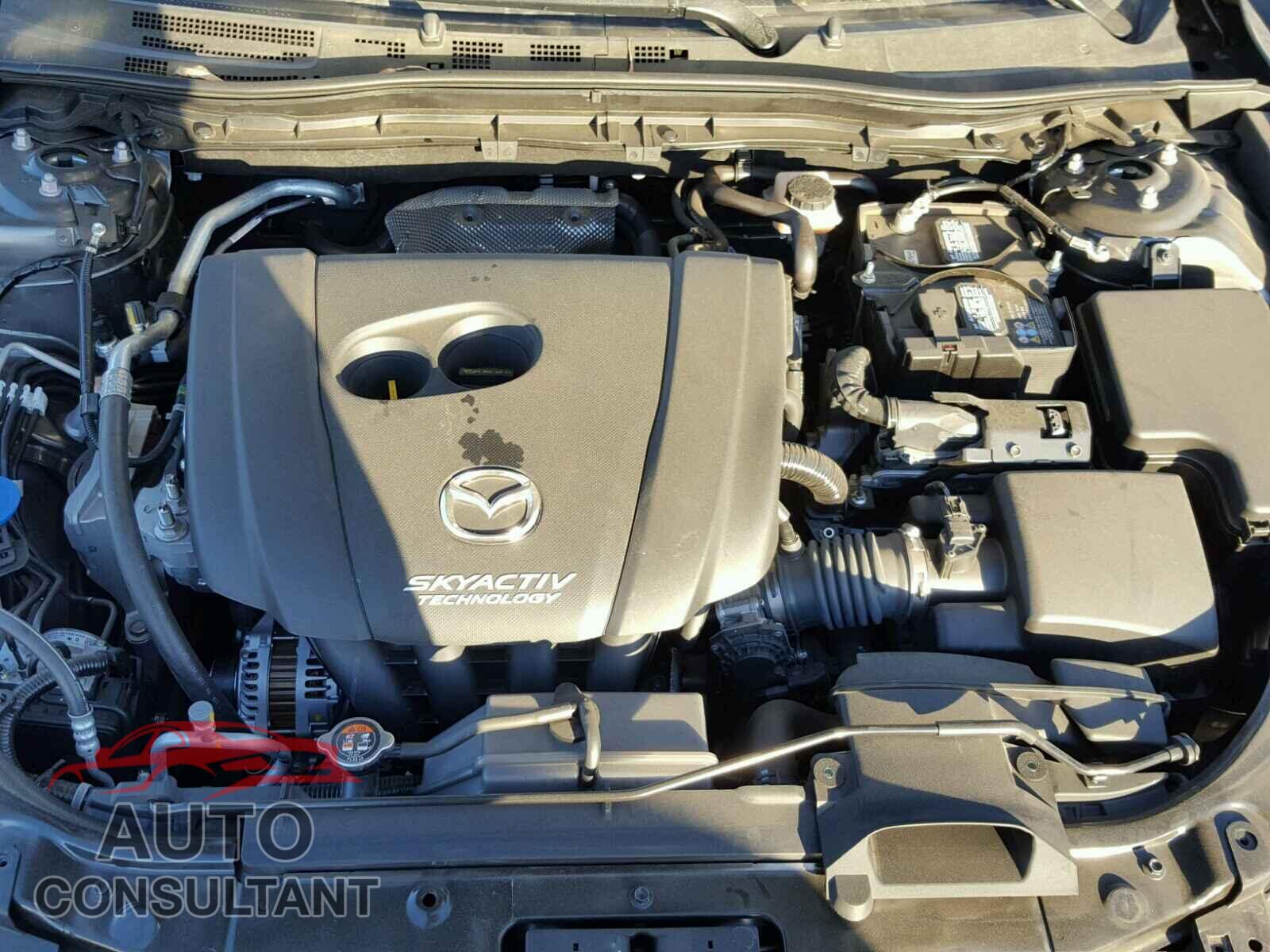 MAZDA 3 2017 - 3MZBN1V7XHM123249