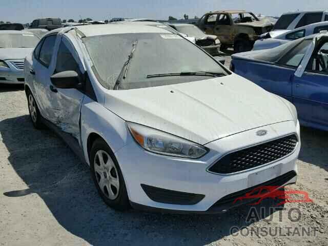 FORD FOCUS 2015 - 1FADP3E22FL262138
