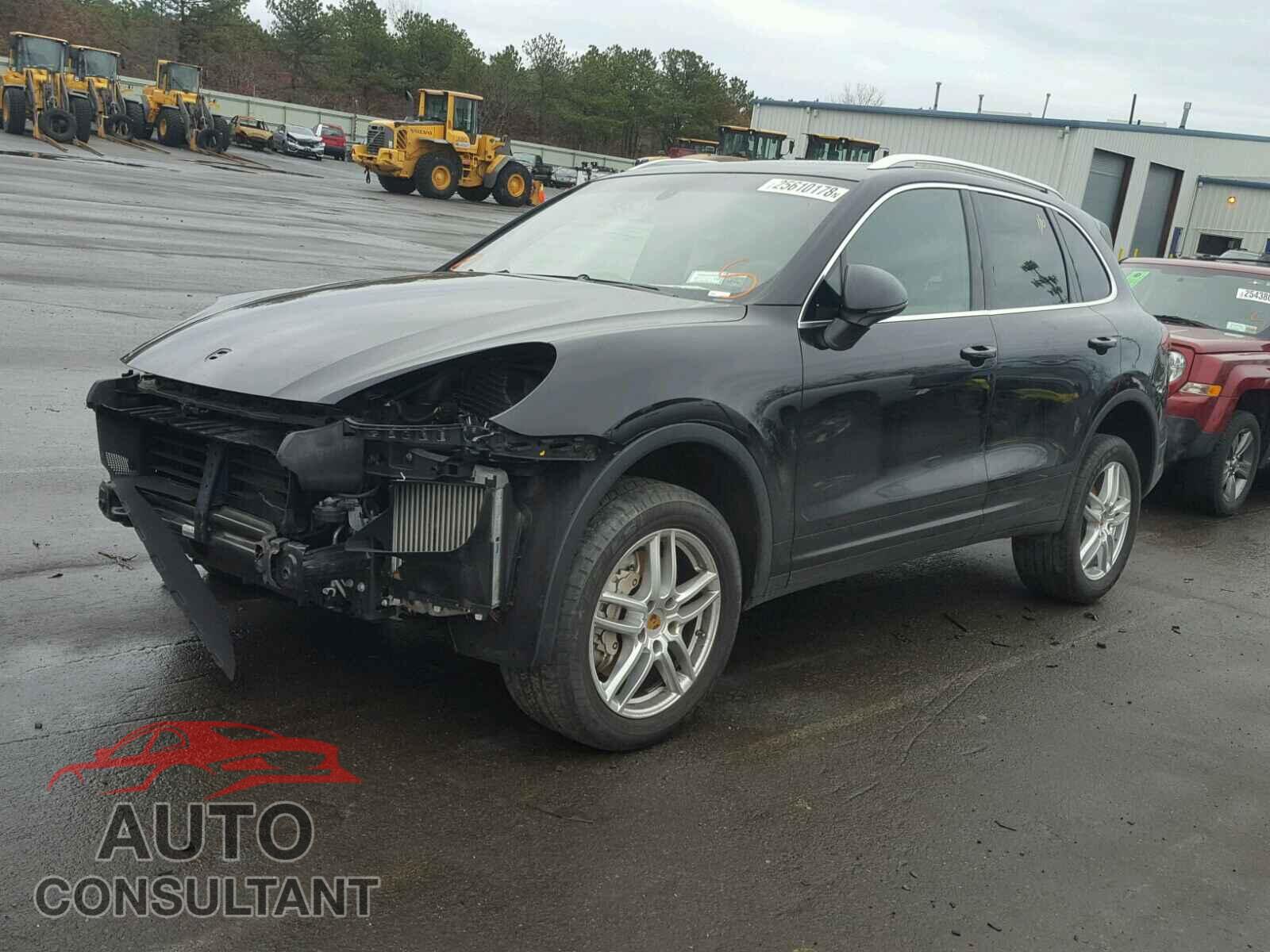 PORSCHE CAYENNE 2015 - WP1AB2A29FLA61296