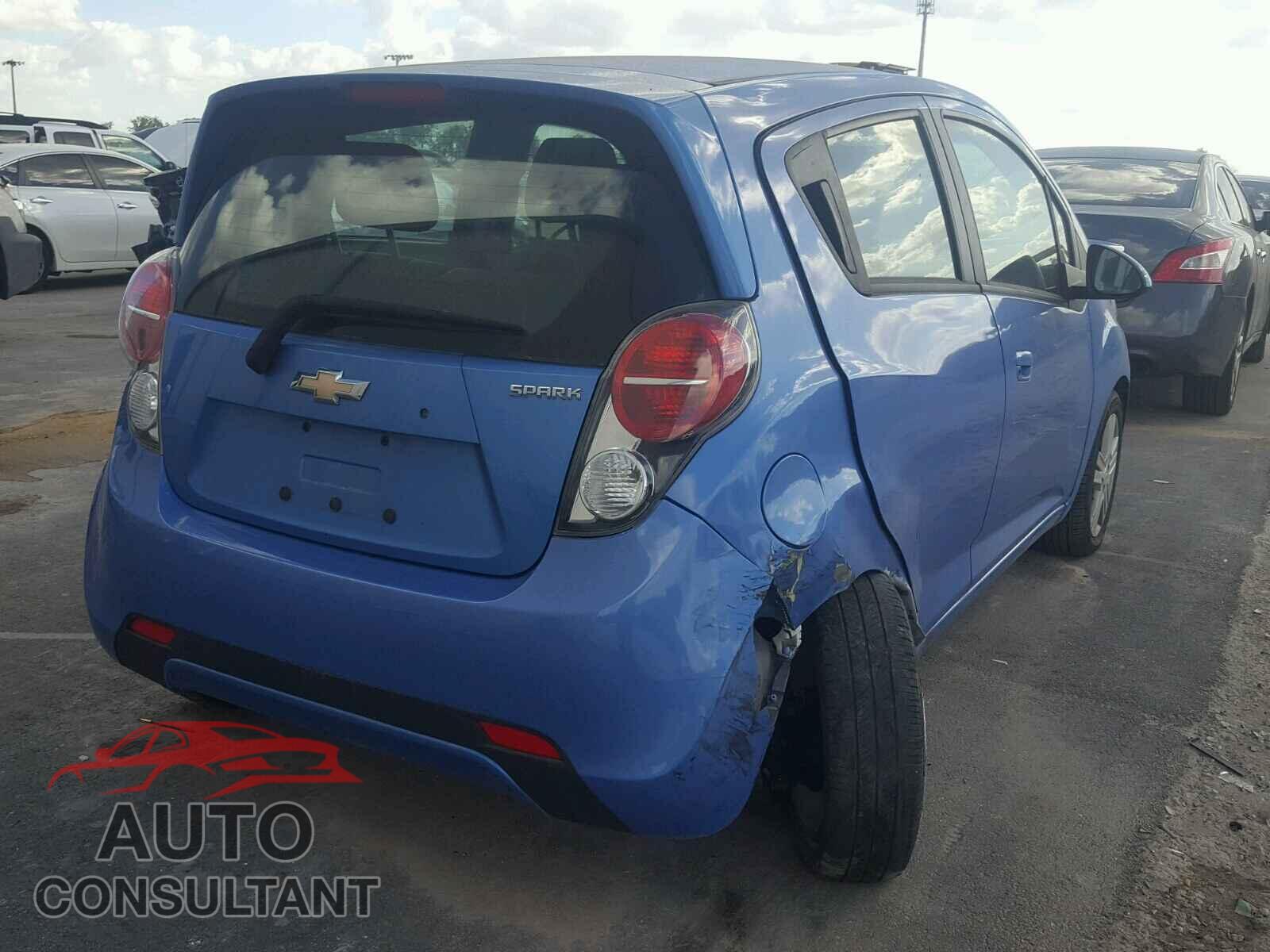 CHEVROLET SPARK 2015 - KL8CD6S93FC736320