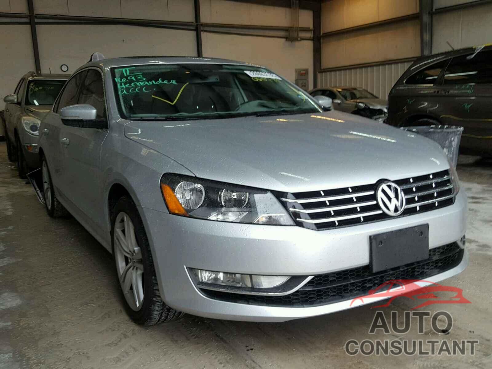 VOLKSWAGEN PASSAT 2015 - 1VWCS7A31FC060799