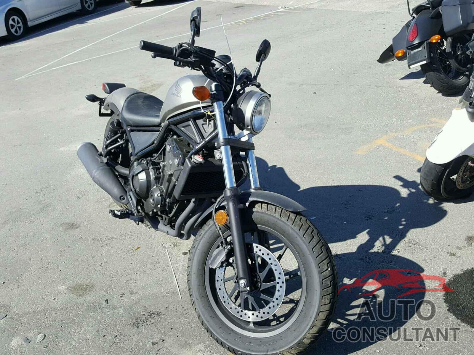 HONDA OTHR CYCLE 2018 - MLHPC5651J5100129