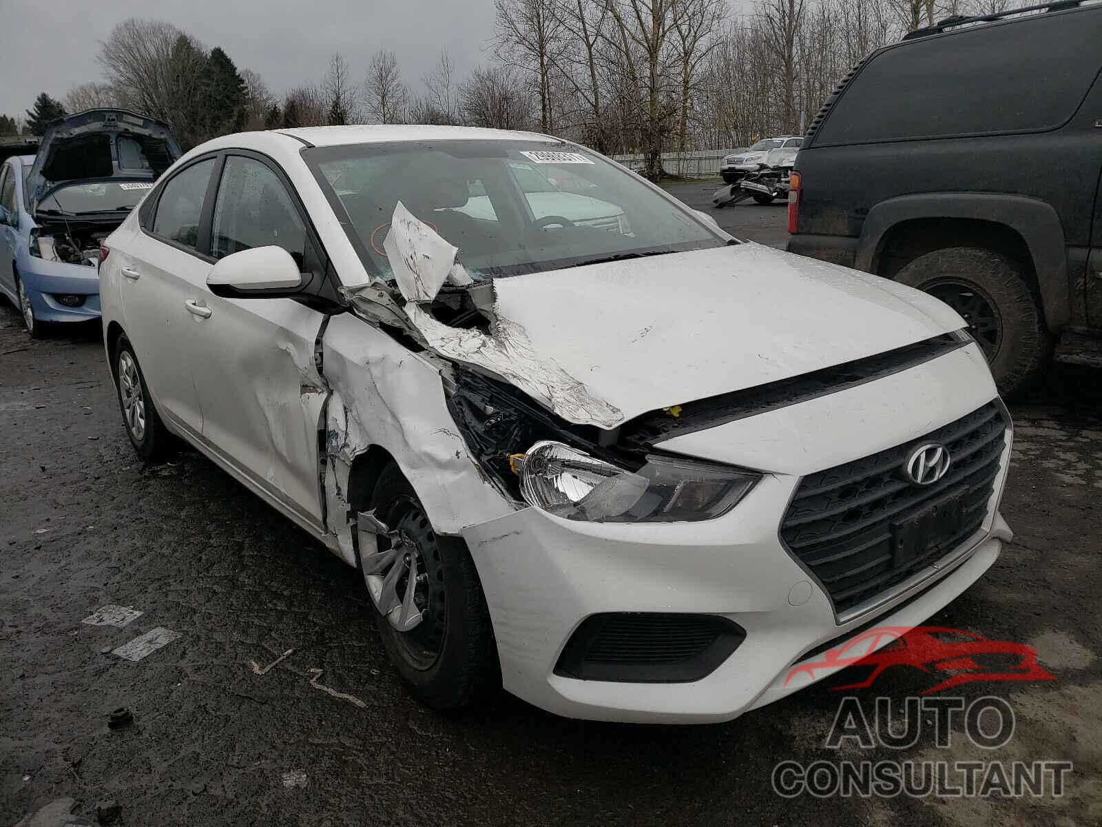 HYUNDAI ACCENT 2018 - 3KPC24A39JE030954