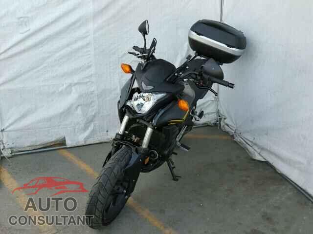HONDA CB CYCLE 2015 - MLHPC4608F5200119