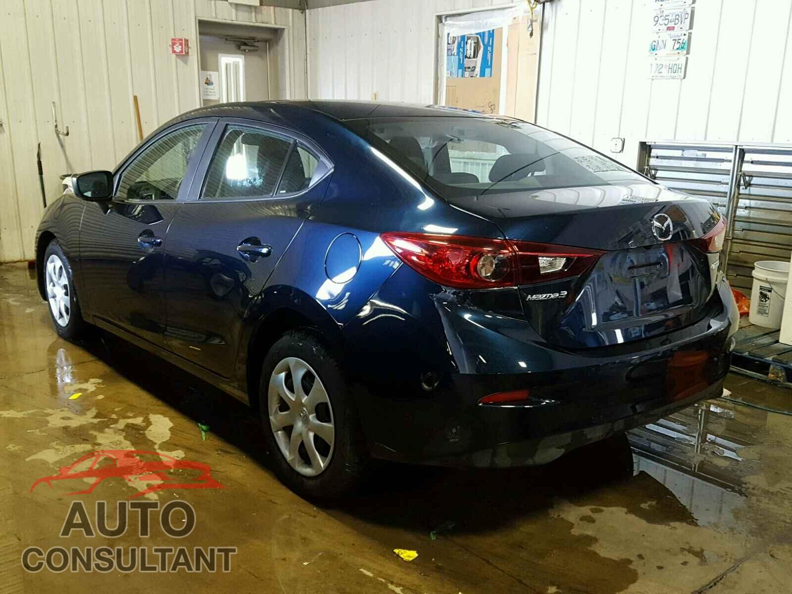 MAZDA 3 2017 - 3MZBN1U77HM115756