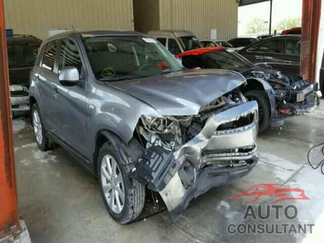 MITSUBISHI OUTLANDER 2015 - 4A4AR3AU0FE034280