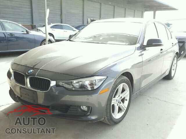 BMW 3 SERIES 2015 - WBA3C1C50FP851665