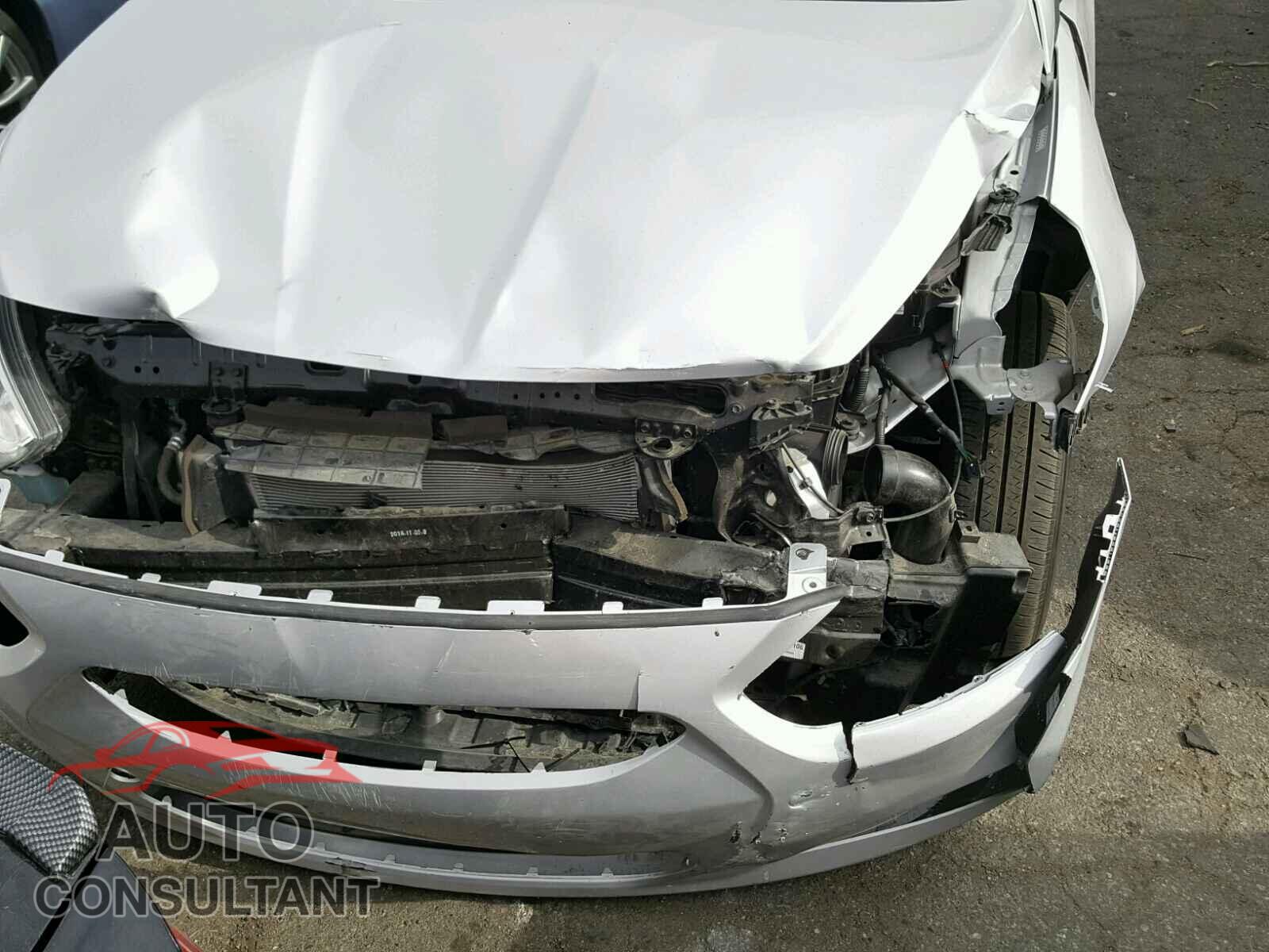 HYUNDAI ACCENT 2017 - KMHCT4AE2HU244478