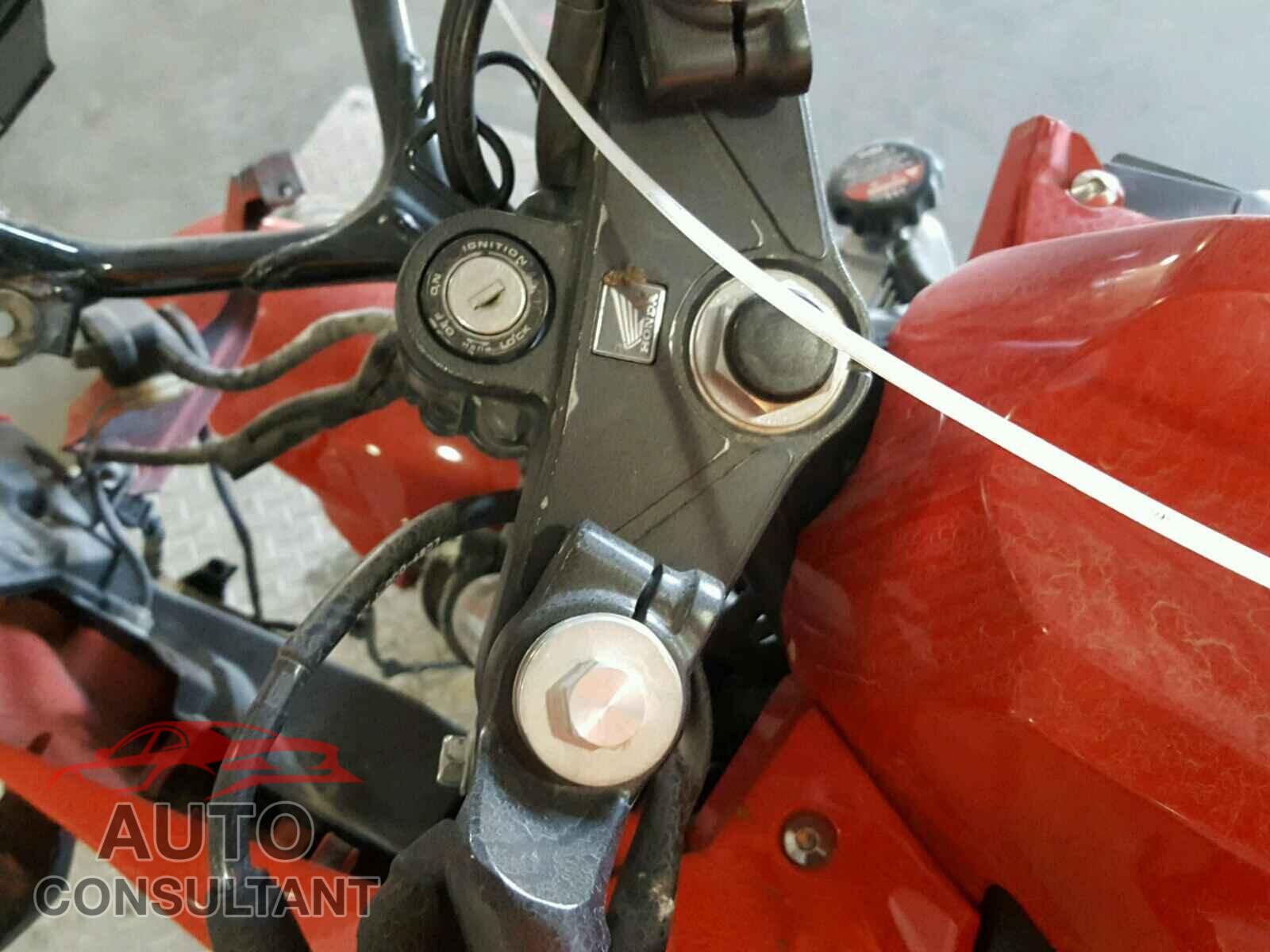 HONDA CBR CYCLE 2015 - MLHNC5107F5100694