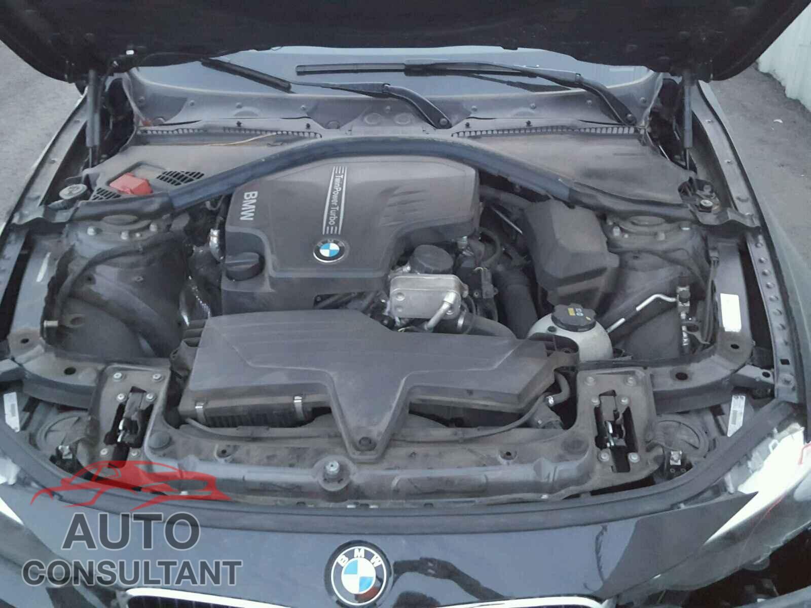 BMW 3 SERIES 2015 - WBA3C3G50FNT52690