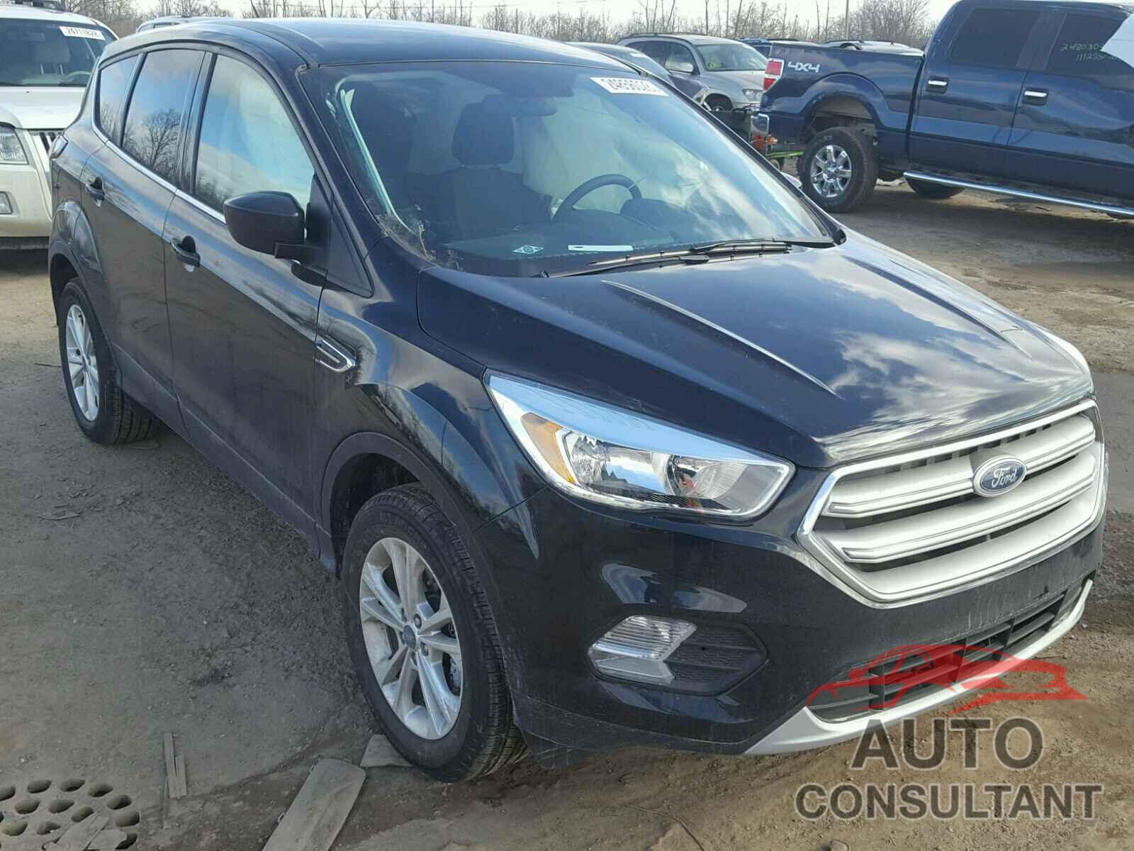 FORD ESCAPE 2017 - 1FMCU0GD2HUE91035
