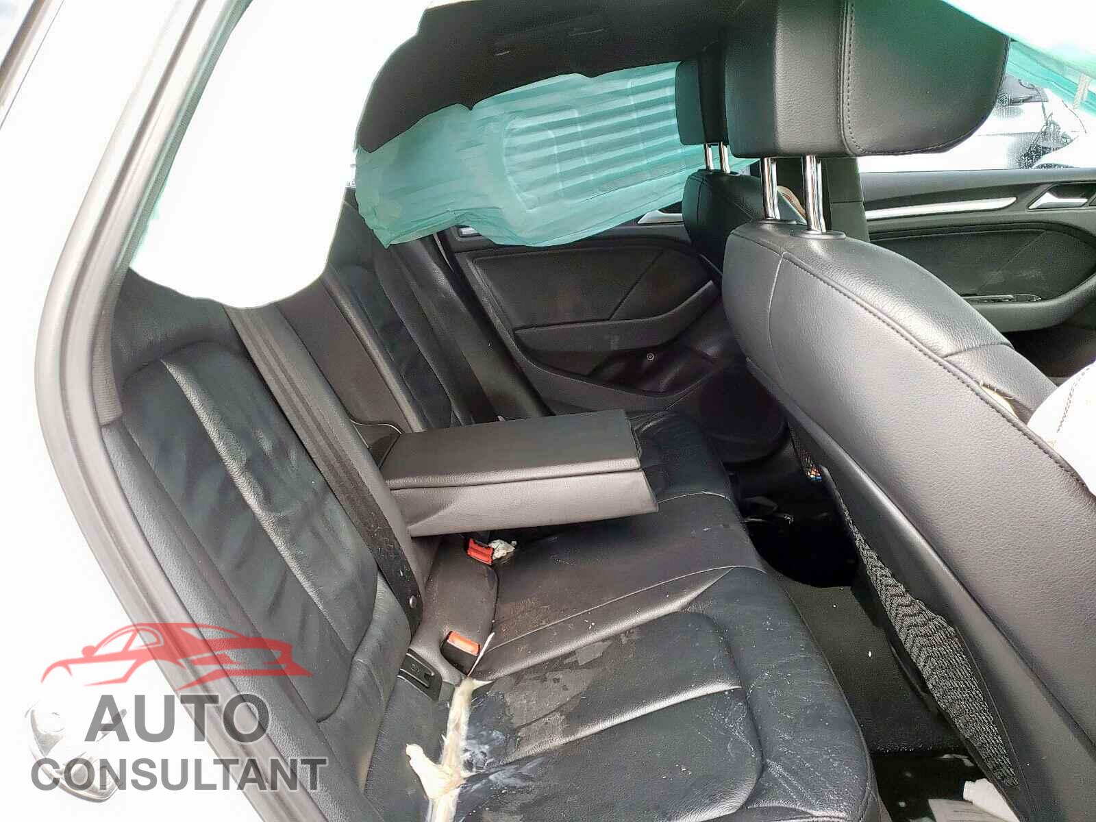 AUDI A3 2015 - WAUACGFF5F1010376
