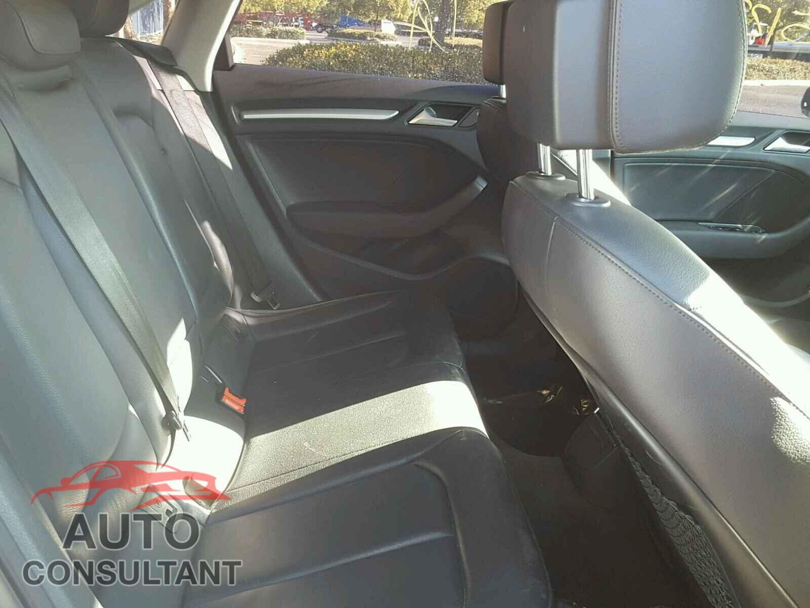 AUDI A3 2015 - WAUACGFF1F1038630