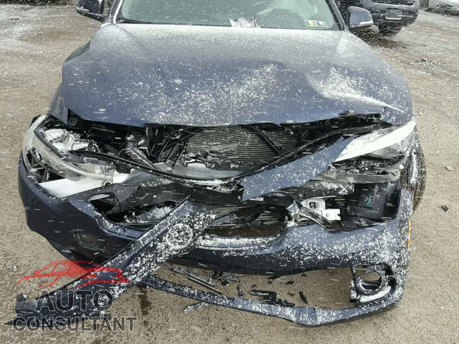 BMW 3 SERIES 2017 - WBA8E5G32HNU45403