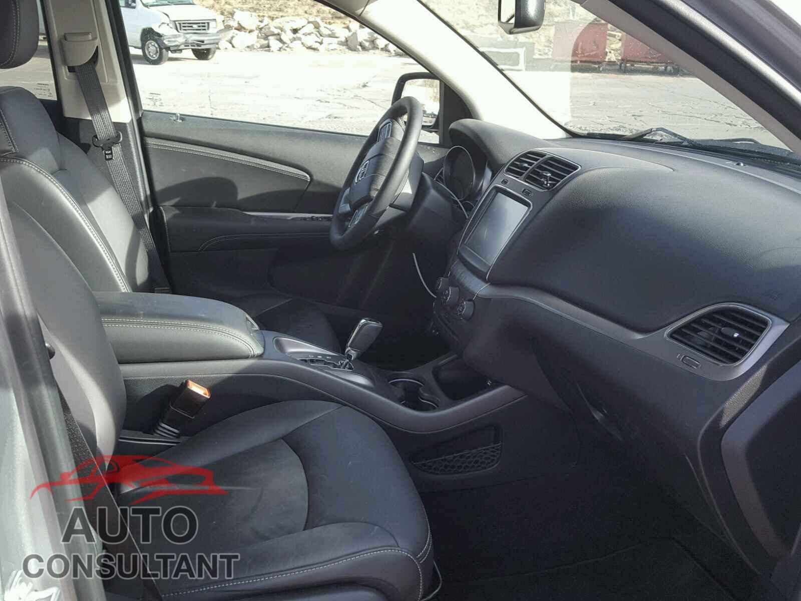 DODGE JOURNEY 2017 - 3C4PDDGG2HT600224