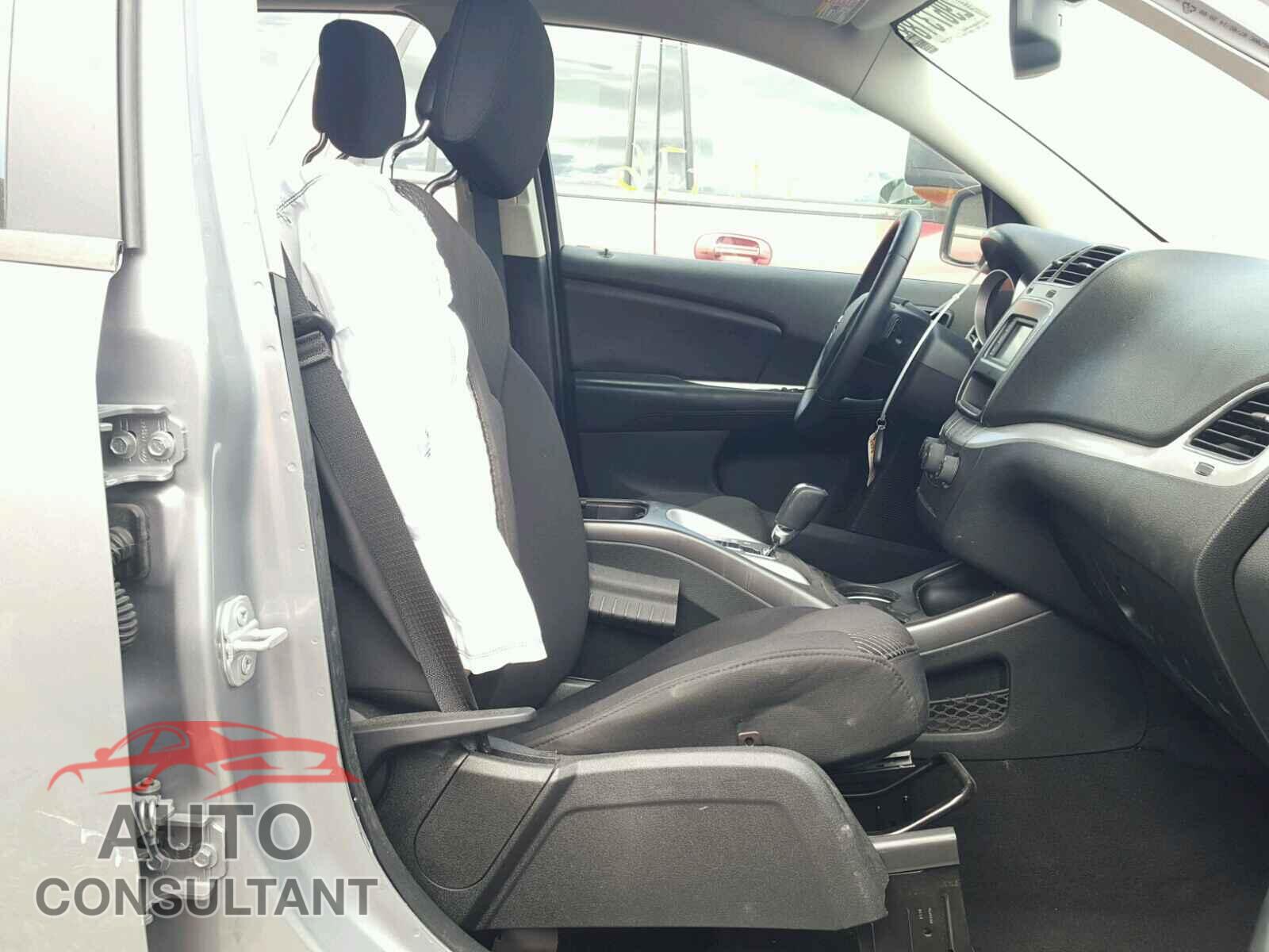 DODGE JOURNEY 2015 - 3C4PDCAB5FT521408