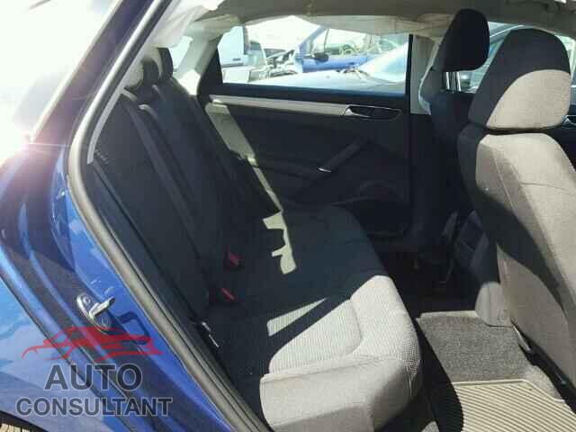 VOLKSWAGEN PASSAT 2017 - 1VWAT7A36HC016885