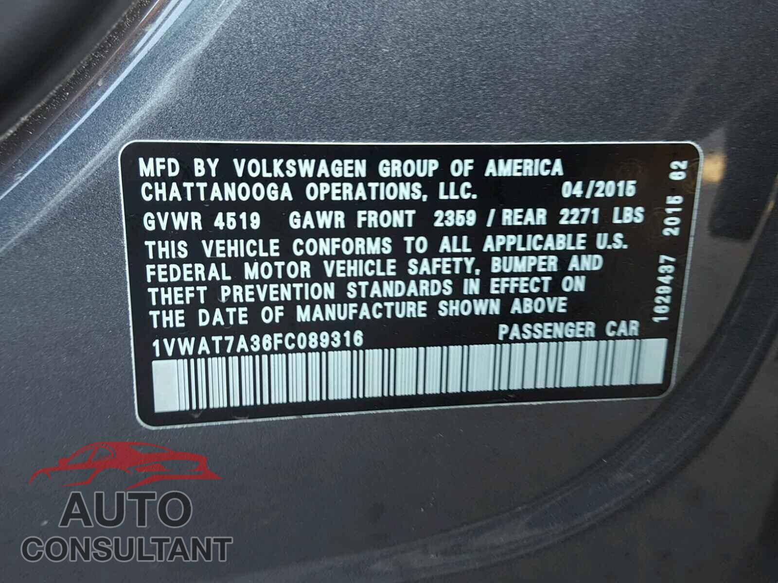 VOLKSWAGEN PASSAT 2015 - 1VWAT7A36FC089316