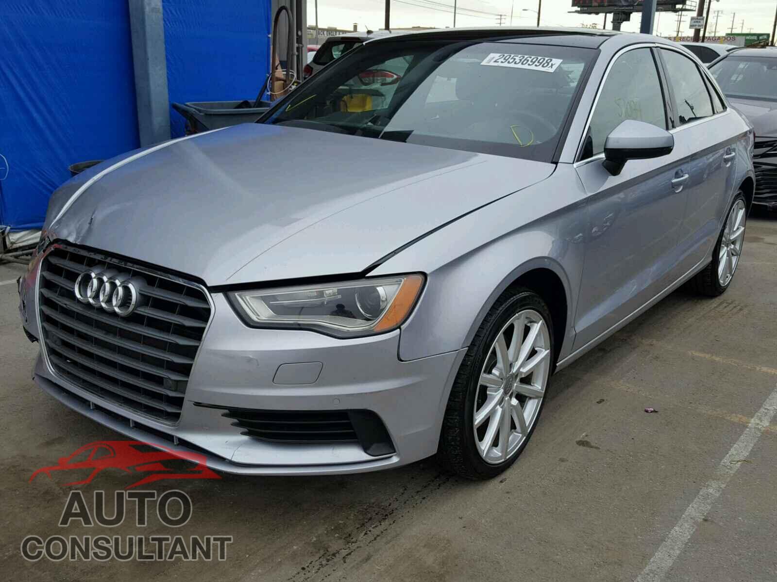 AUDI A3 2015 - WAUCCGFF4F1143512