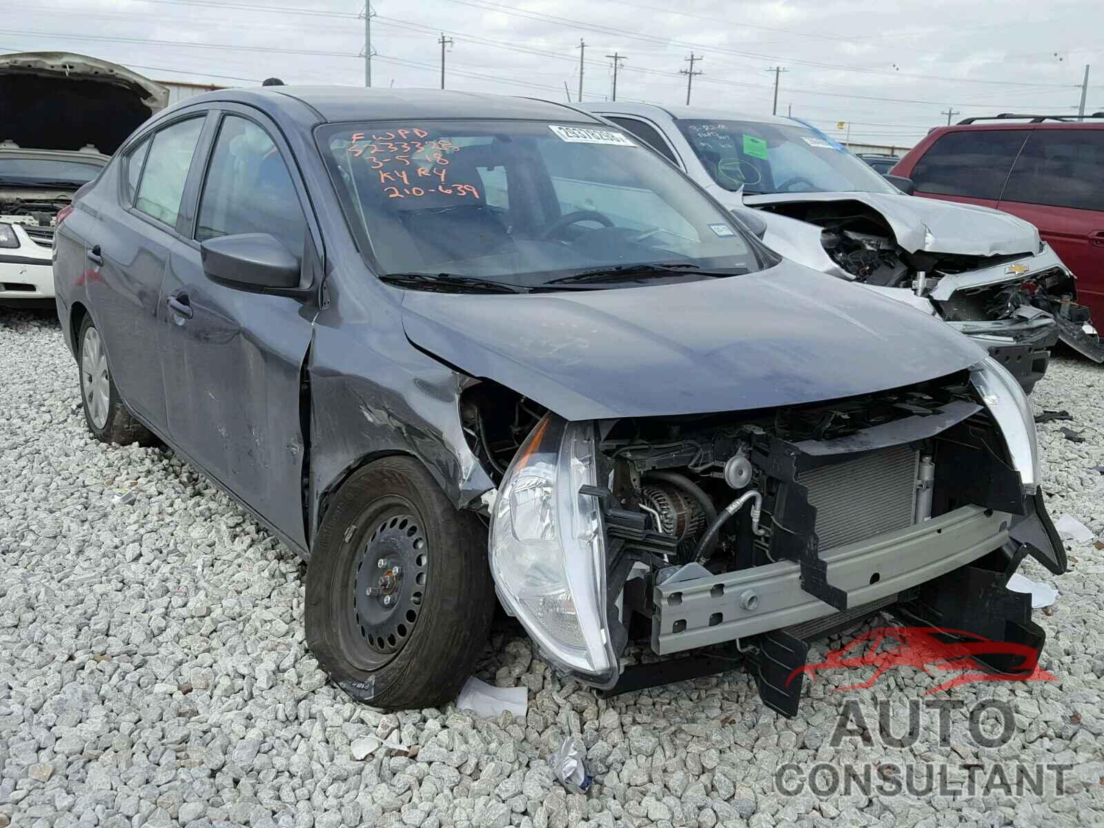NISSAN VERSA 2017 - 3N1CN7AP8HL888615