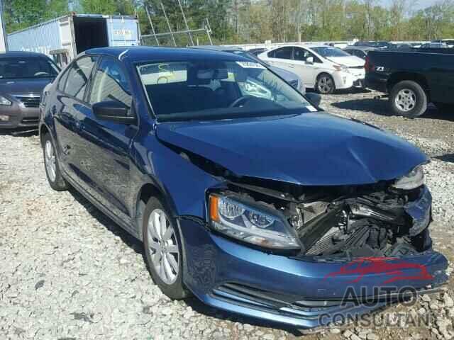 VOLKSWAGEN JETTA 2015 - 3VWD17AJ0FM352691