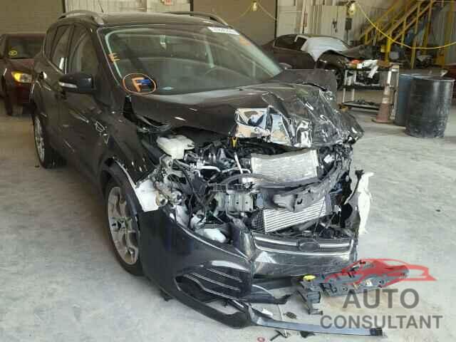 FORD ESCAPE 2015 - 1FMCU0JX5FUA17239