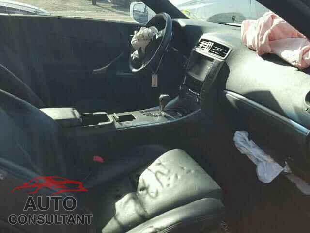 LEXUS IS250 2015 - JTHFF2C28F2532500