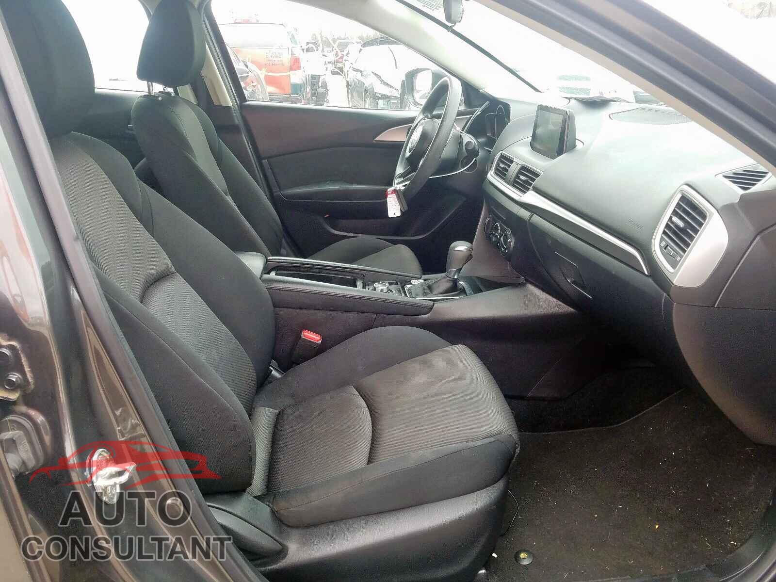 MAZDA 3 2017 - JA4AD3A34LZ030034
