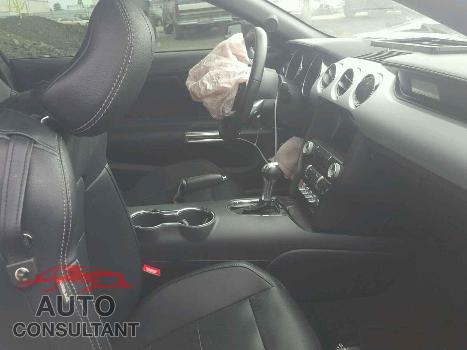 FORD MUSTANG 2017 - 1FA6P8TH9H5205018