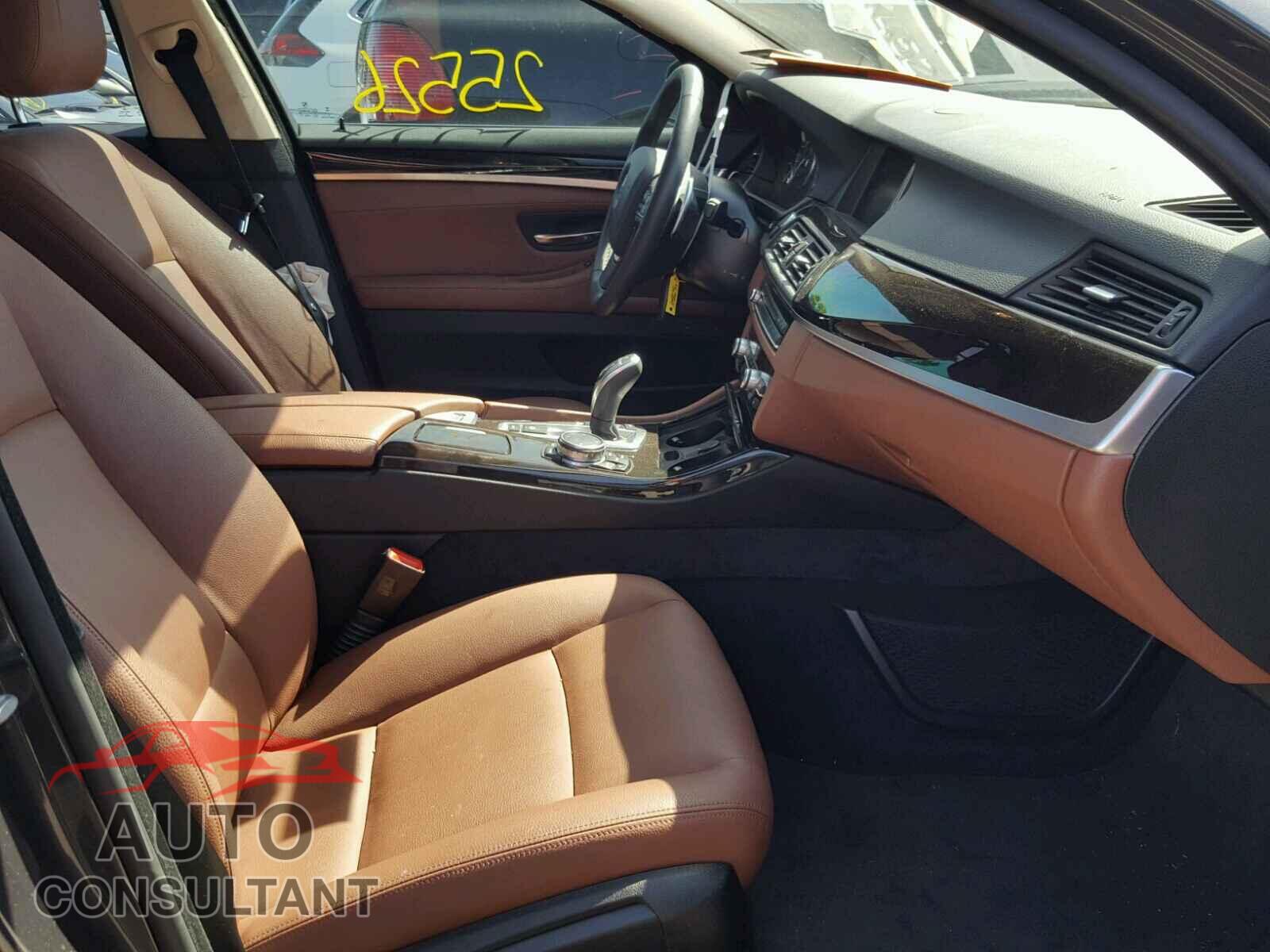 BMW 5 SERIES 2016 - WBA5A5C55GG348625