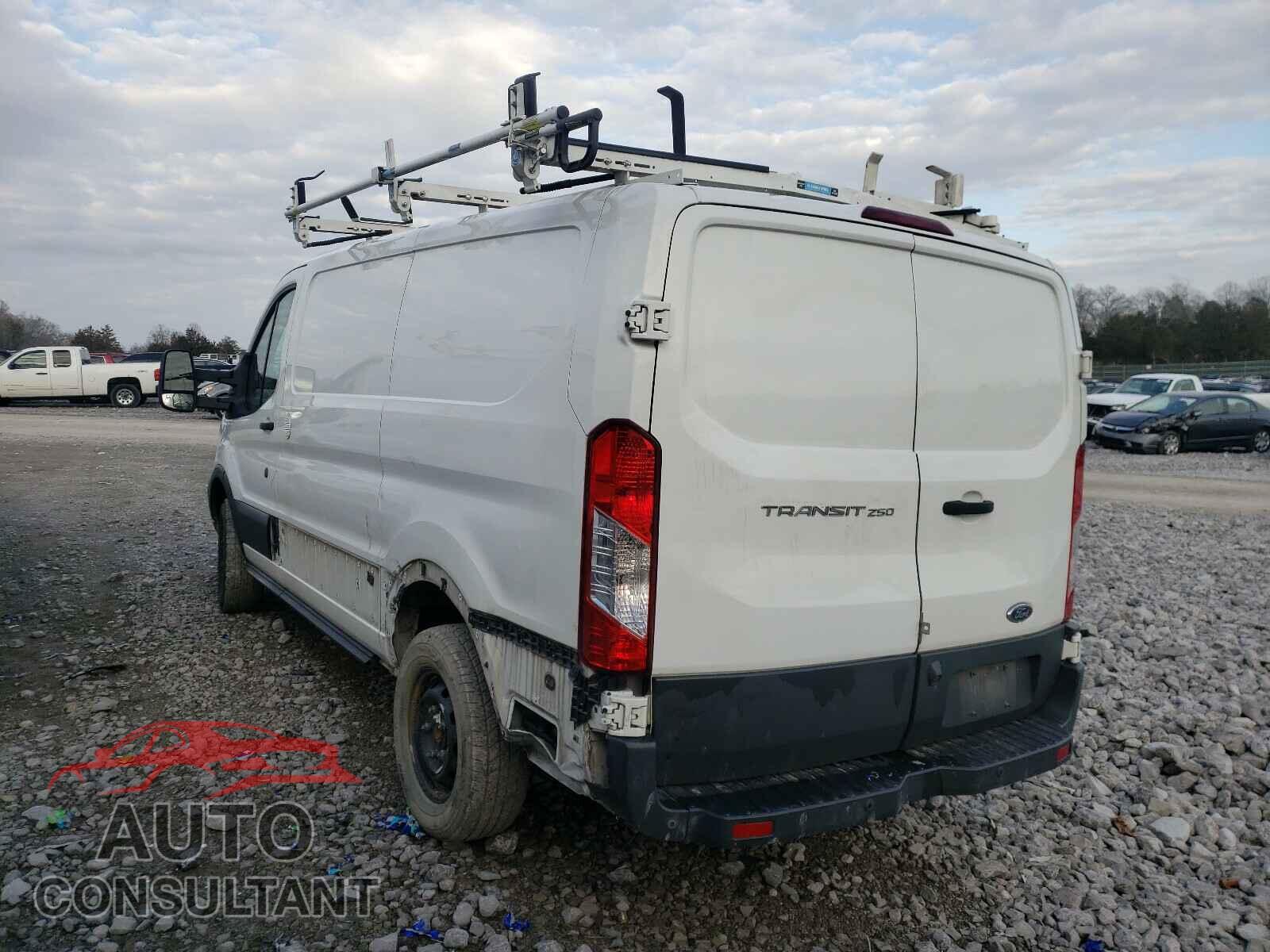 FORD TRANSIT CO 2016 - 1FTYR1YM9GKB10680